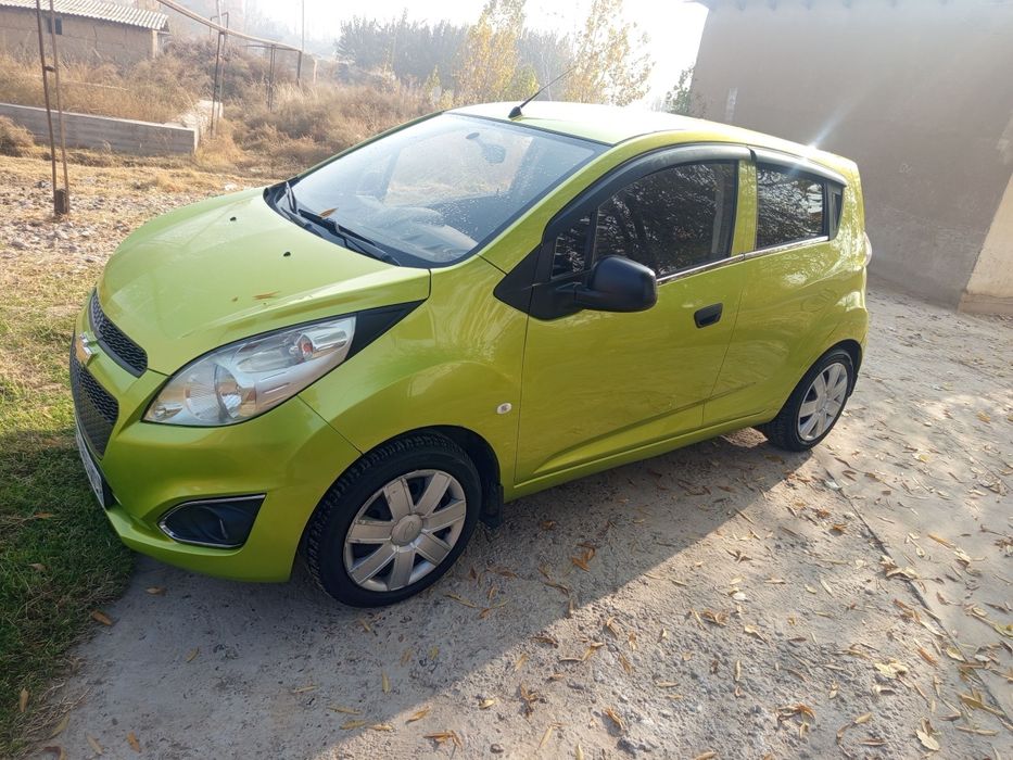 Spark sotiladi srochni