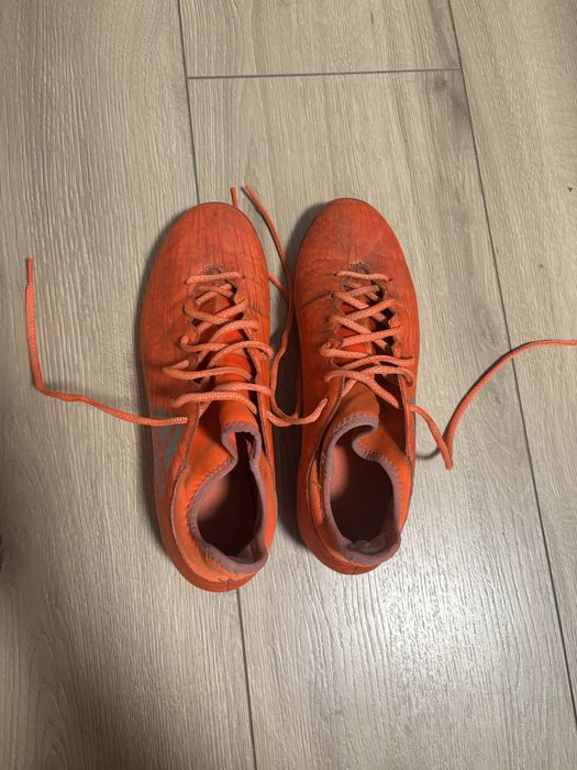 Стоножки за футбол на Adidas
