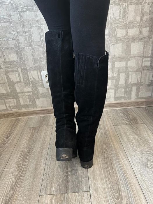 Сапоги 37 рр.