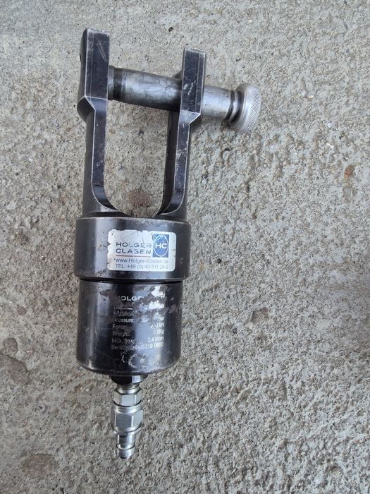 Cap hidraulic de sertizat