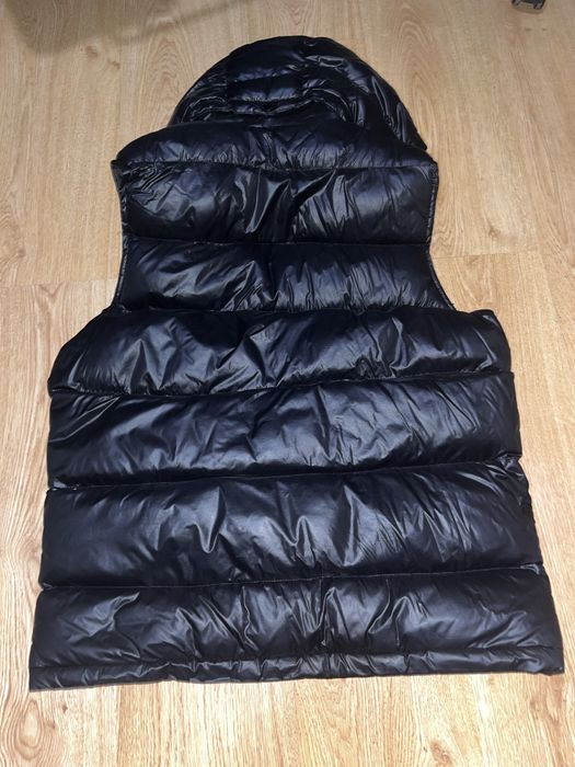 Moncler грейка/елек