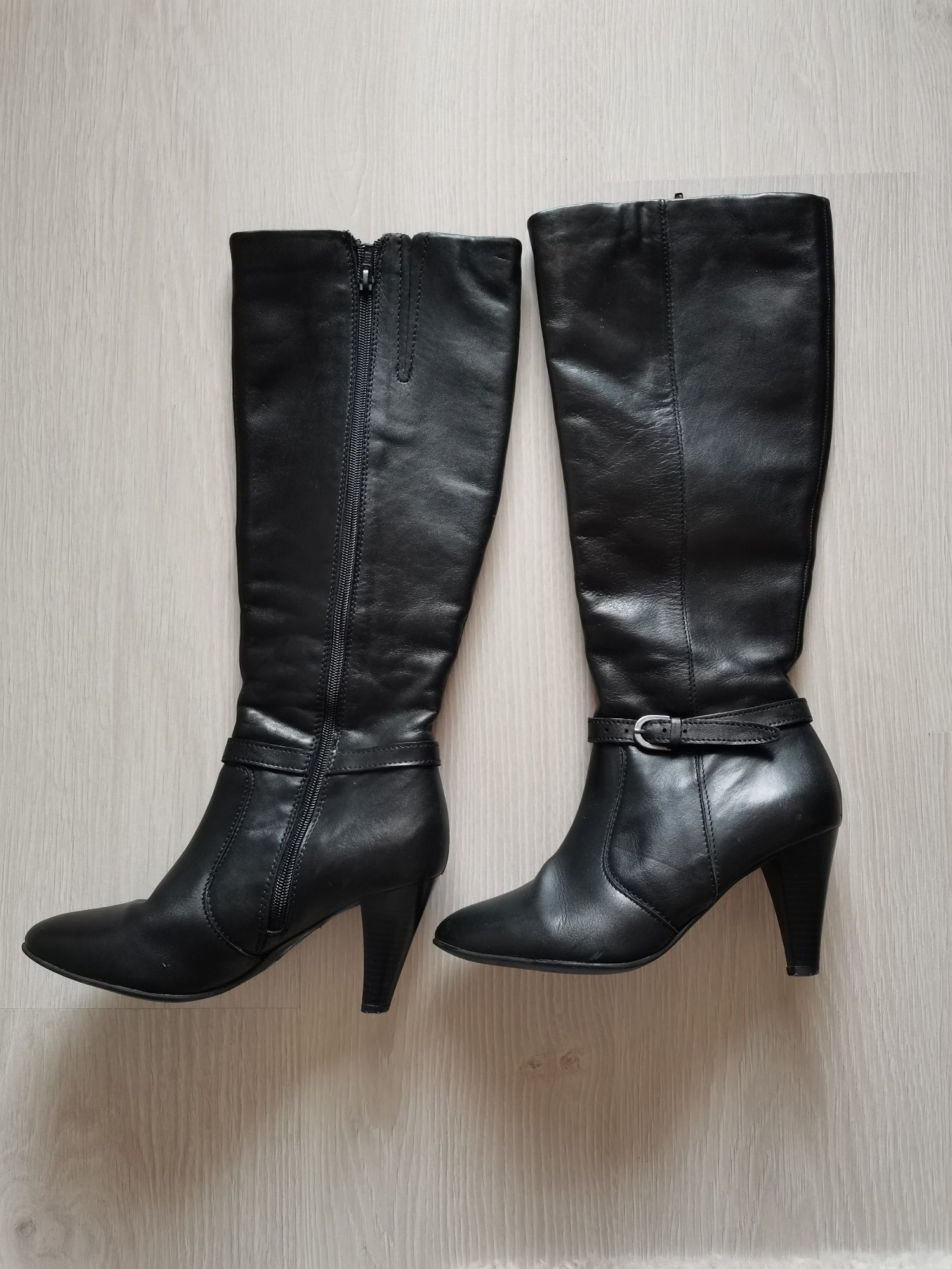 Cizme de dama din piele