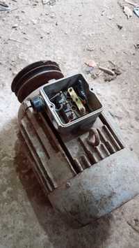 Motor electric 3 fazic