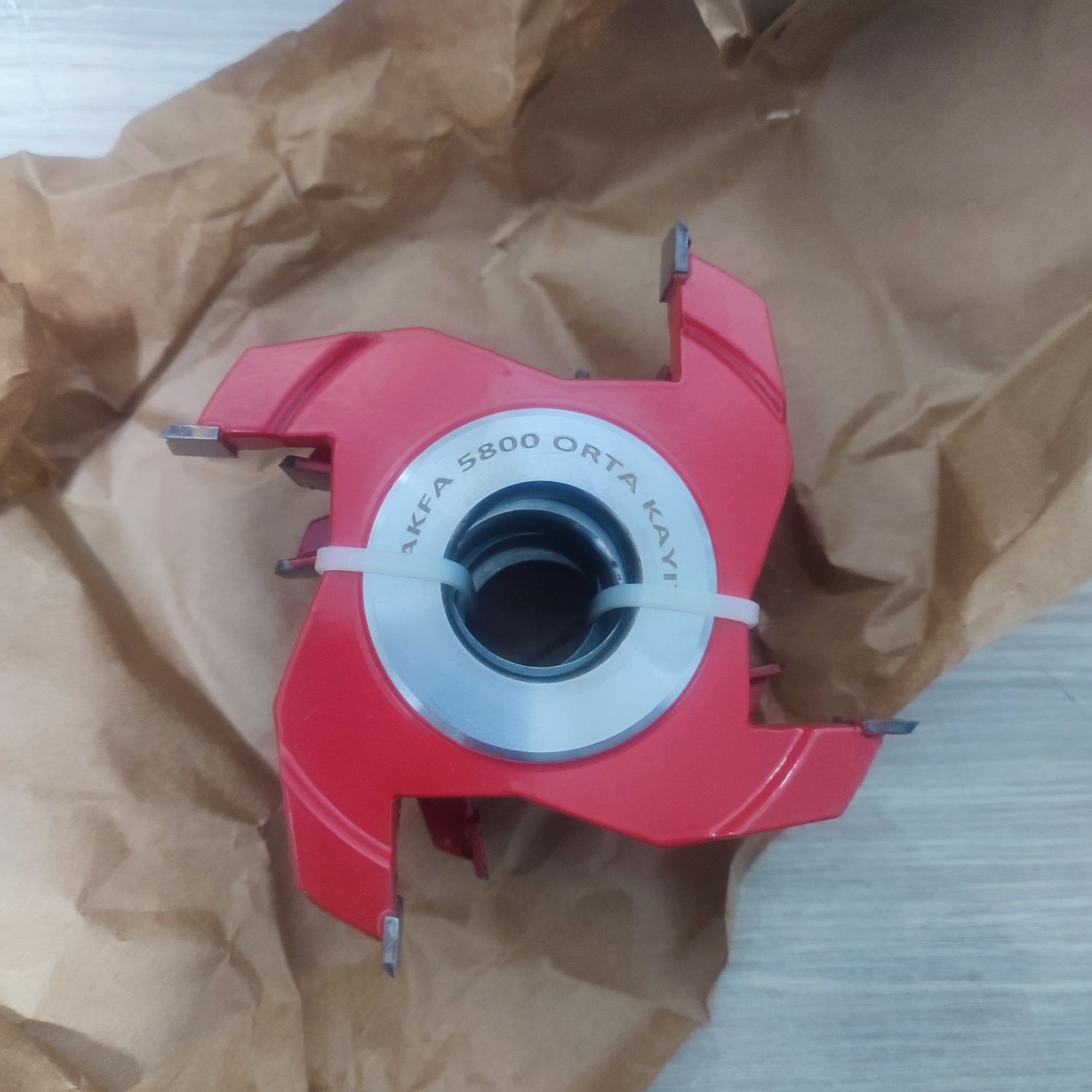 Freza Akfa 5800 O"rta kayit