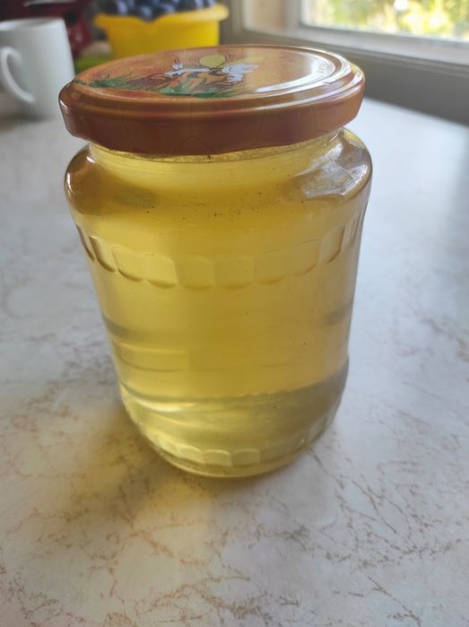 Miere de salcâm și miere polifloră