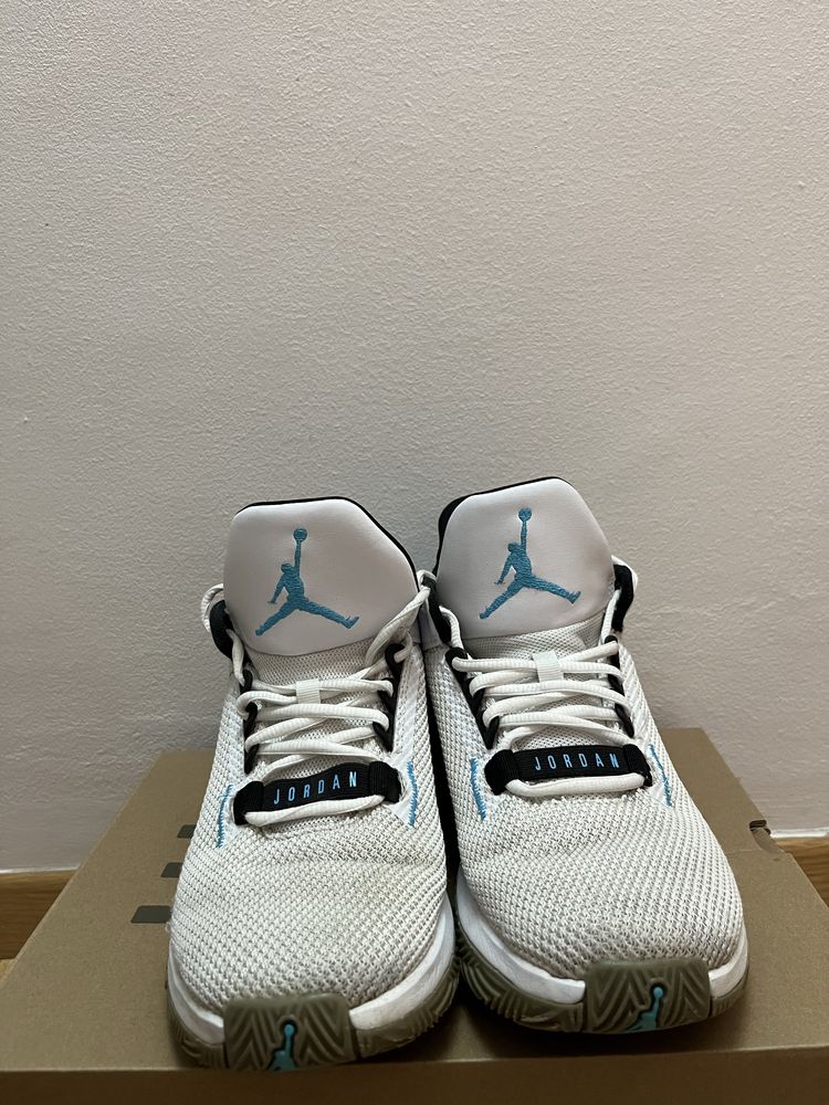adidasi jordan baschet