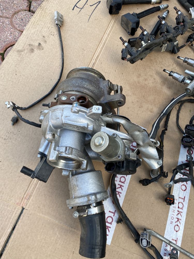 Turbina bloc motor 2.0 TFSI 245 CP mai multe acesori