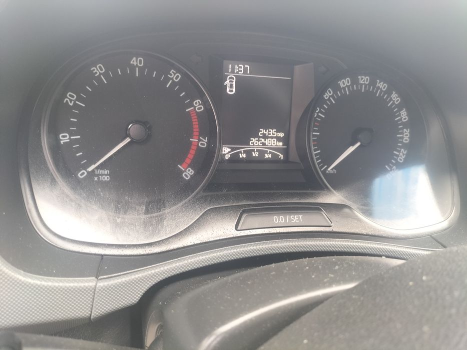 Skoda Fabia 2016 999 cm benzina