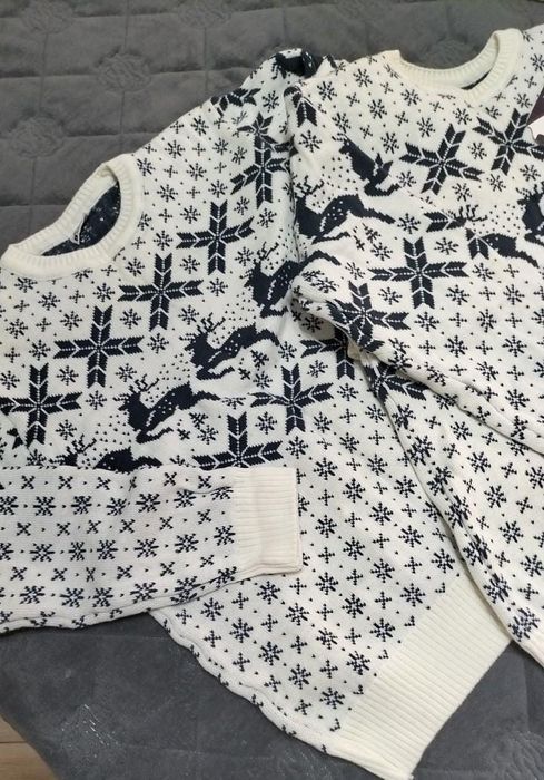 Свитер новогодний