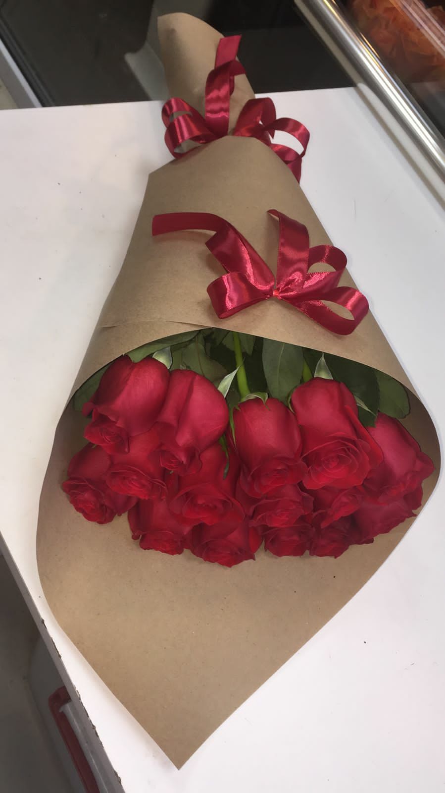 Бесплатная доставка цветы Розы Хризантемы Ромашки Семей Семипалатинск