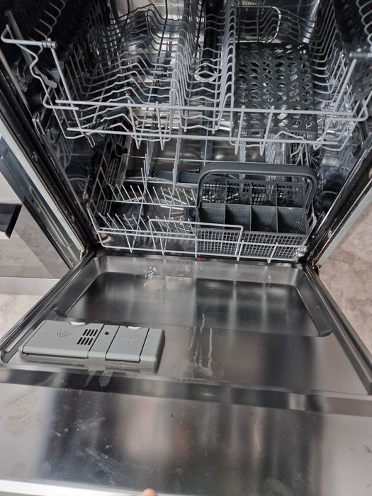 Посудомоечная машина