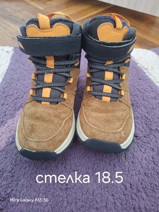 Детски боти Decathlon