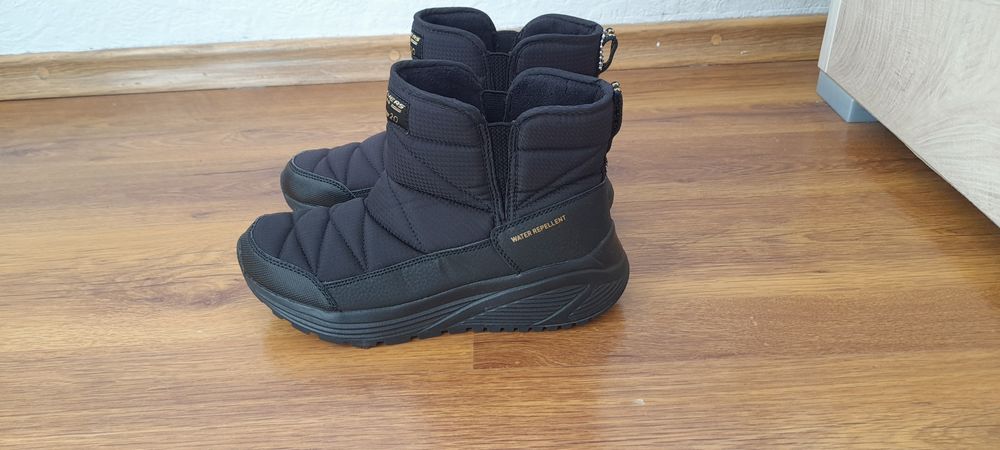 Нови Апрески SKECHERS