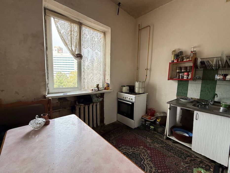 Продажа 2.5.5 метро Минор