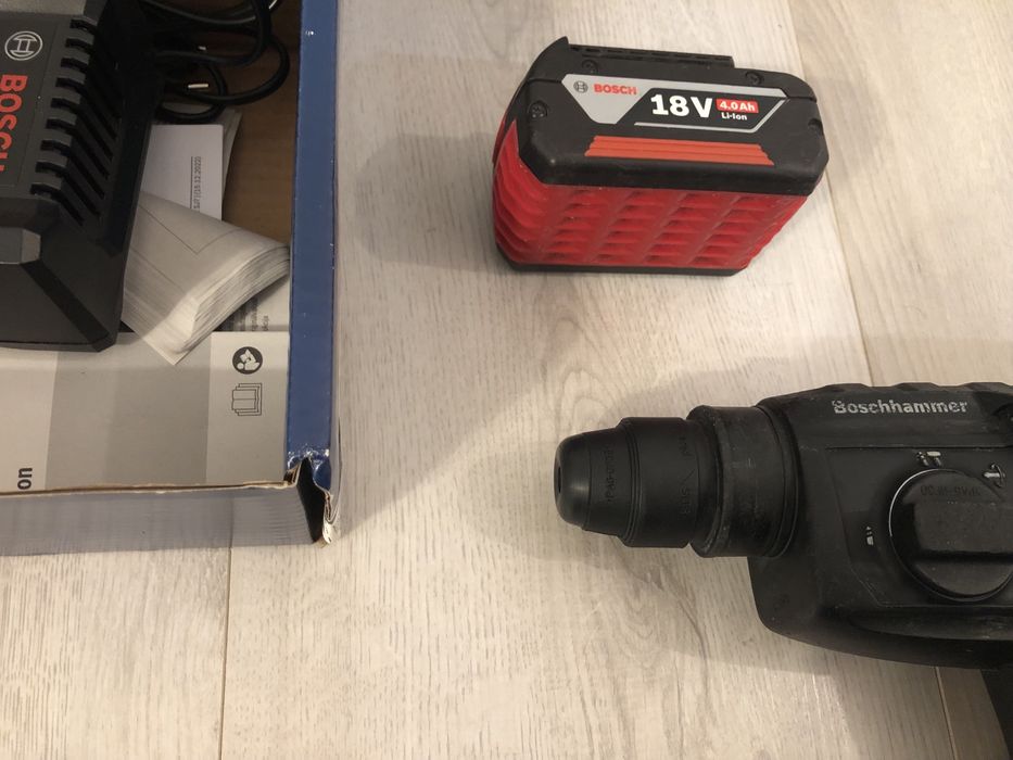 Ciocan Rotopercutor Bosch GBH 180 Li cu acumulatori