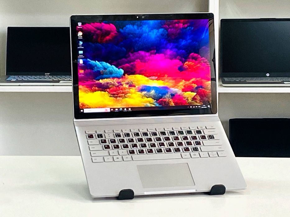 Ноутбук Microsoft Surface - Core i7-6600U/16GB/512/HD Graphics 520