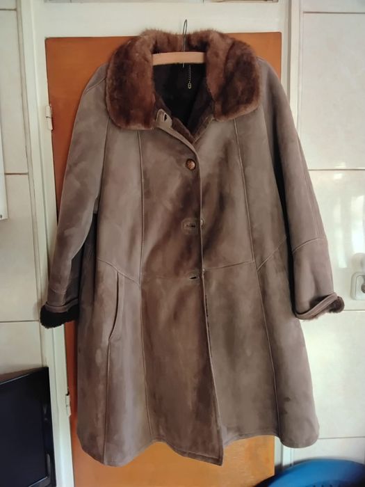 Cojoc cu guler blana nurca