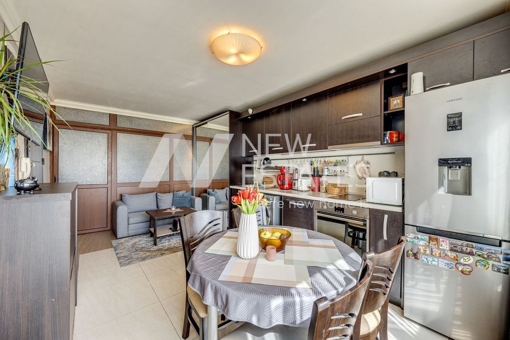 Продава се Двустаен апартамент в София, м-т Гърдова глава - 51 кв.м за 2844 €/кв.м - Снимка #1