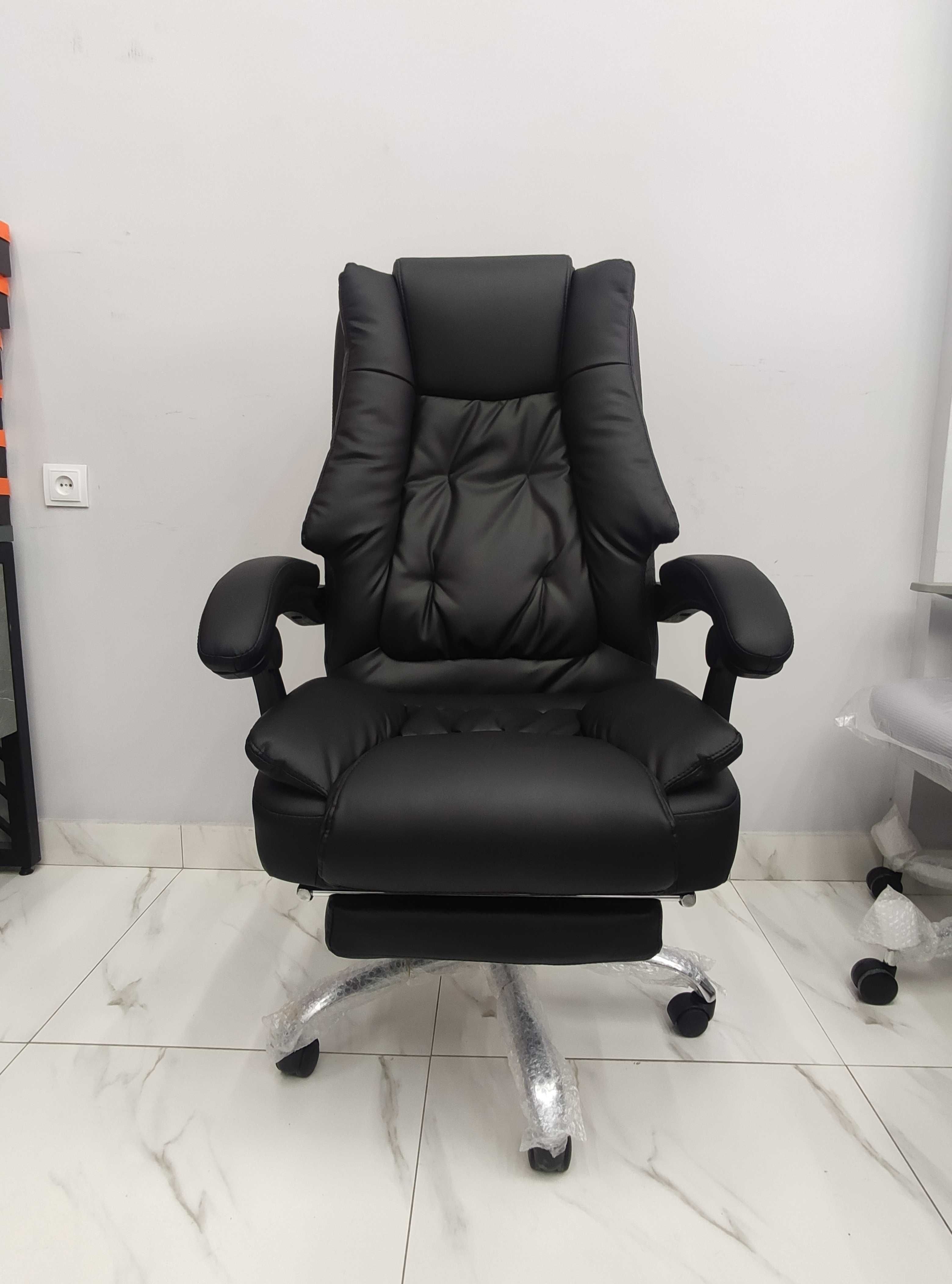 Кресло руководительское B199 черный с подножкой. Kreslo oyoqli B199
