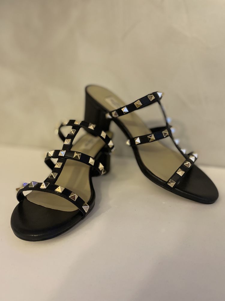 Sandale Valentino Garavani Rockstud 39-40