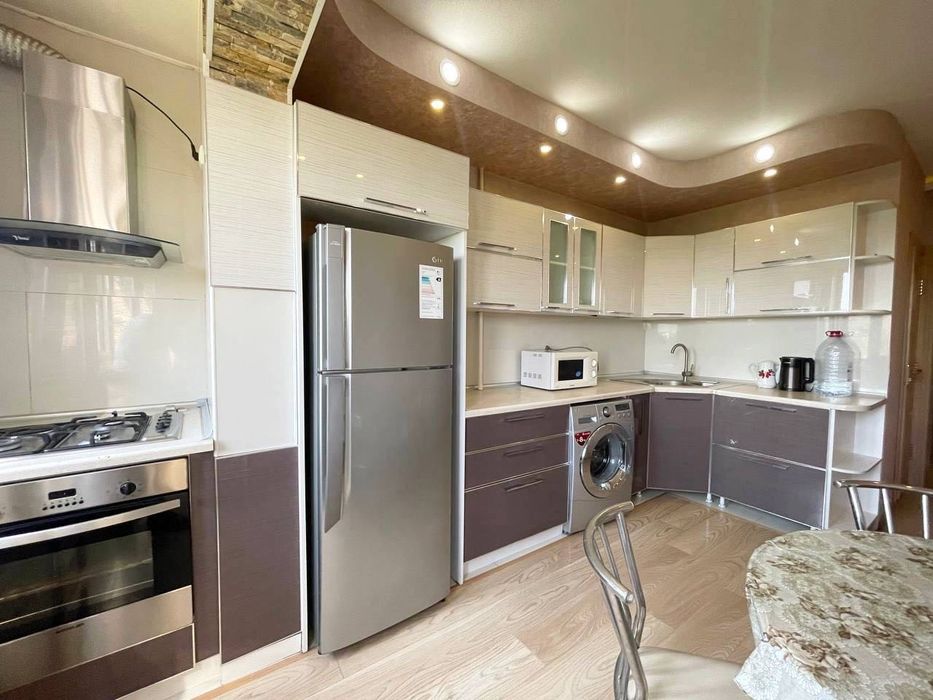 Ц5 METPO-Абдула Кадыри площадь-65м2 2/5/9 Отдельный ВХОД/Мебель+TexHиk