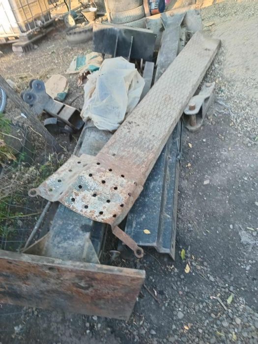 Elevator 3T Preț 700€ negociabil