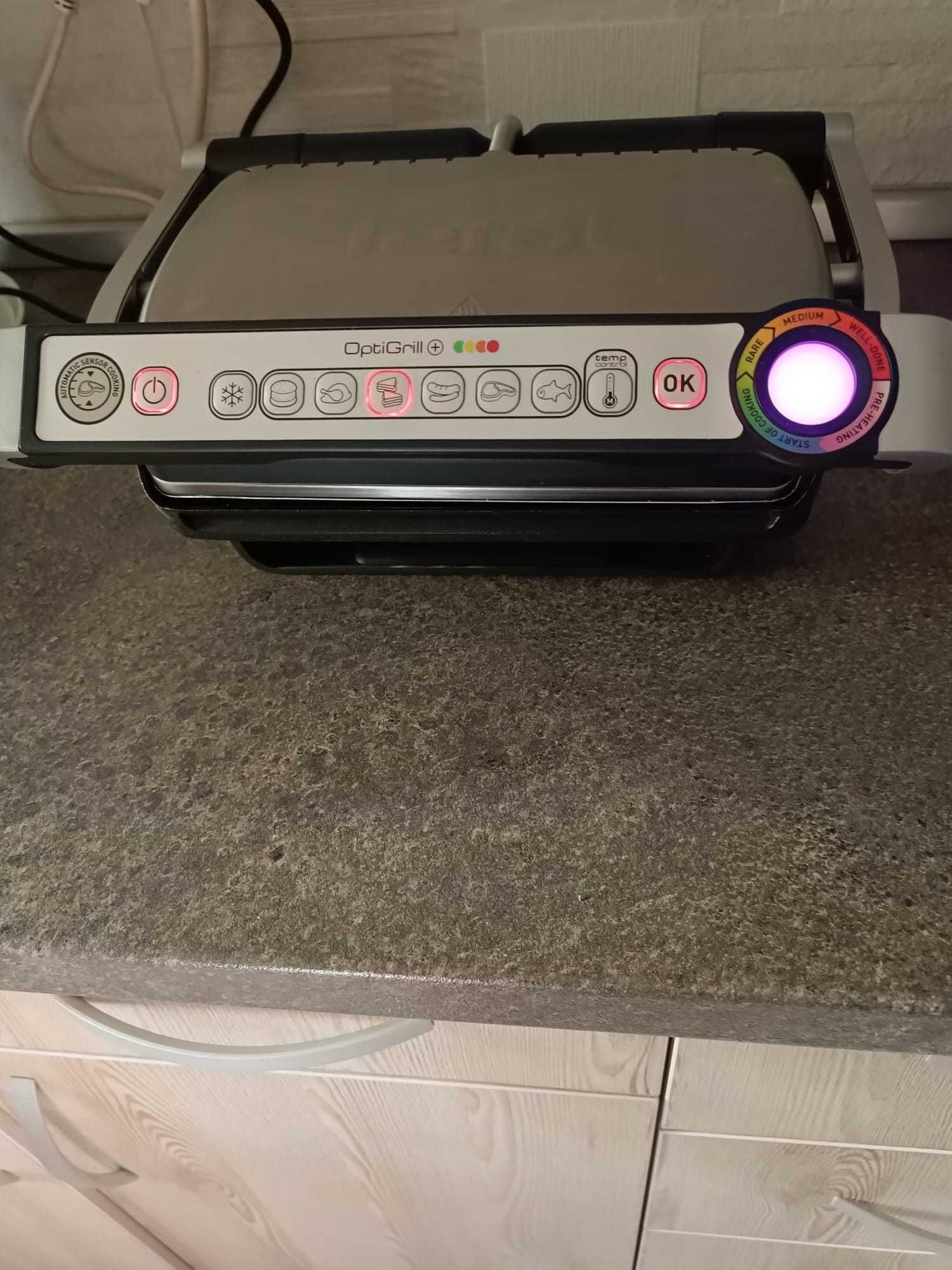 TEFAL Grătar electric OptiGrill+ GC712D34