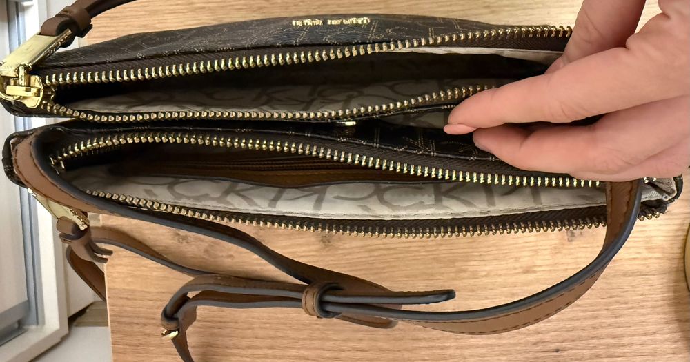 Дамска чанта Calvin Klein