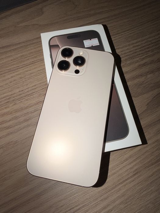 Продам Iphone 16 pro max, 512 gb