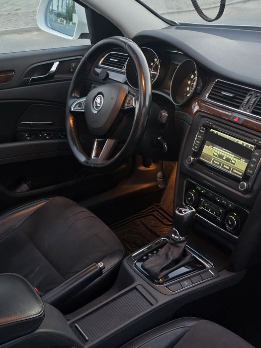 Superb 2.0 tdi 4x4 DSG 2015 facelift 170 hp