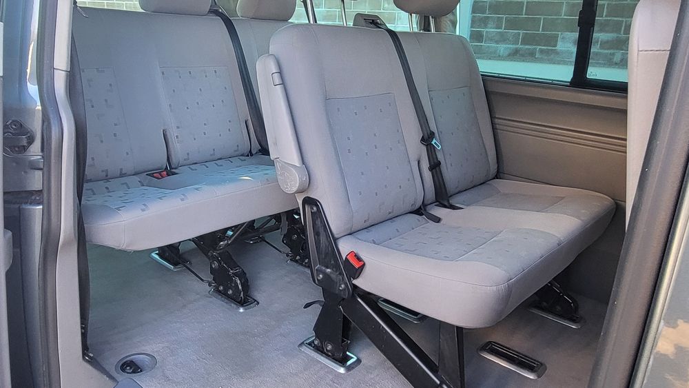 *Volkswagen Transporter T5/2006*