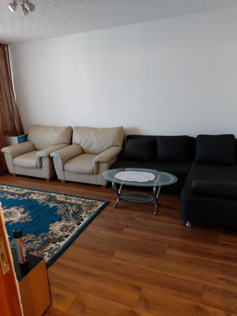 Se vinde apartament în Racadau,  valea cetatii et 4