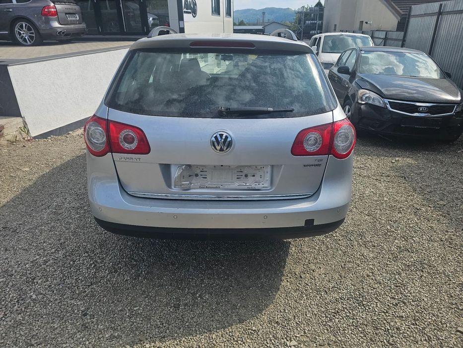 Dezmembrez VW PASSAT B6 variant ECOFUEL 1.4 TSI cod CDG 110KW AN 2010