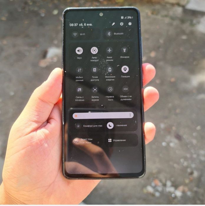 Samsung A52
Xolati ideal ochilmagan 
Aybi yuq umuman
Xotira 128 
Zarat