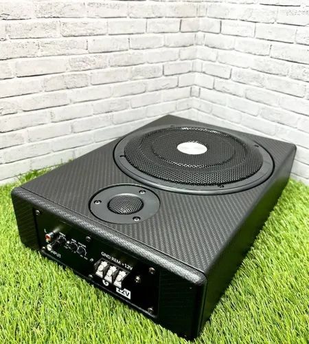 Продам Сабвуфер boss-mini 807 8 дюймовый под сиденье