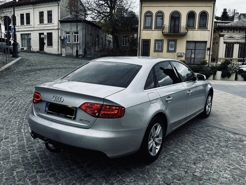 Audi A4 B8 S Line 2.0 TDI 2010 Euro 5