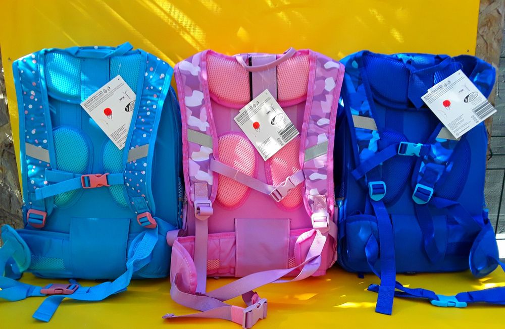 Ghiozdan PREMIUM spațios ideal pentru școală NOU - 80 Lei