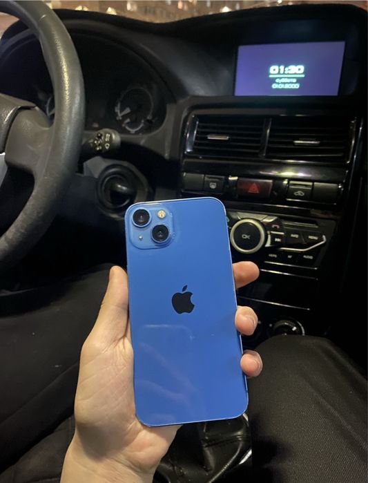 Айфон 13 128 гб.