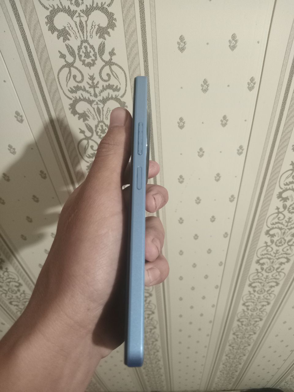 Redmi A3 sotiladi