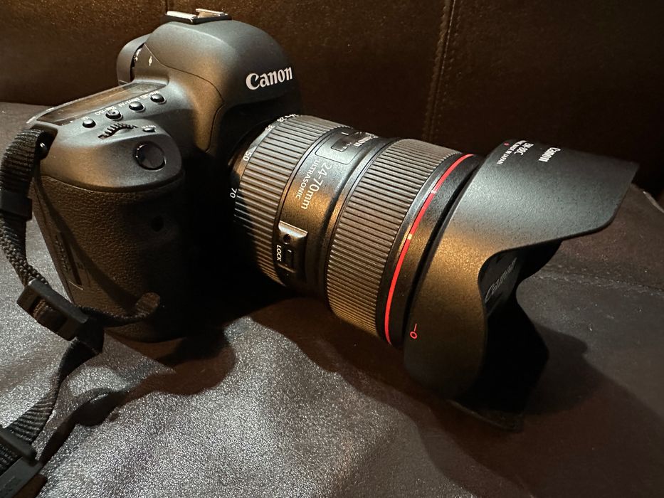Vând pachet Canon 5D Mark IV+Lentila Canon EF 24-70mm f/2.8 L II USM