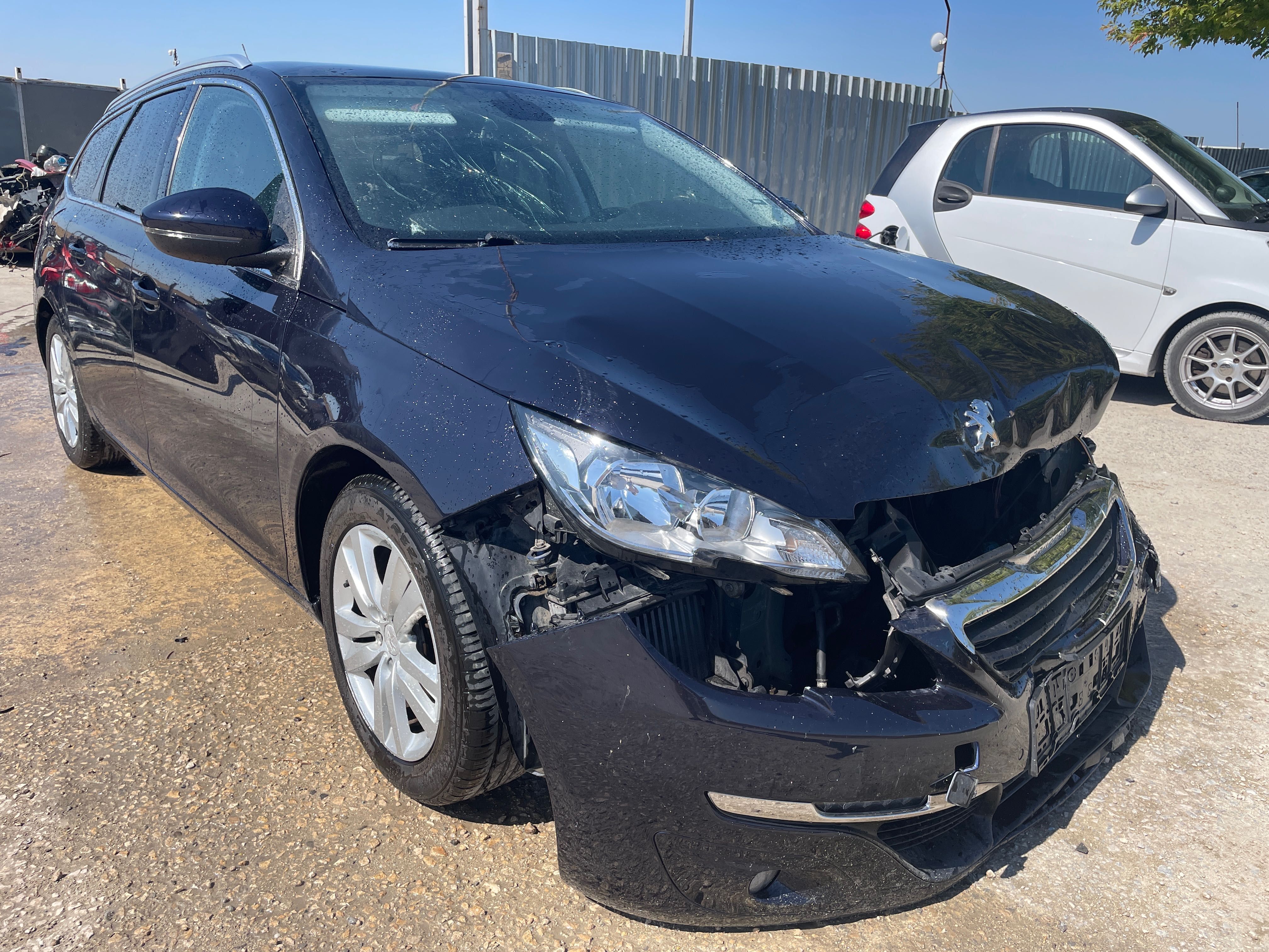 Peugeot 308 SW комби (T9), 1.6 BlueHDi, двигател BHZ (DV6FC)