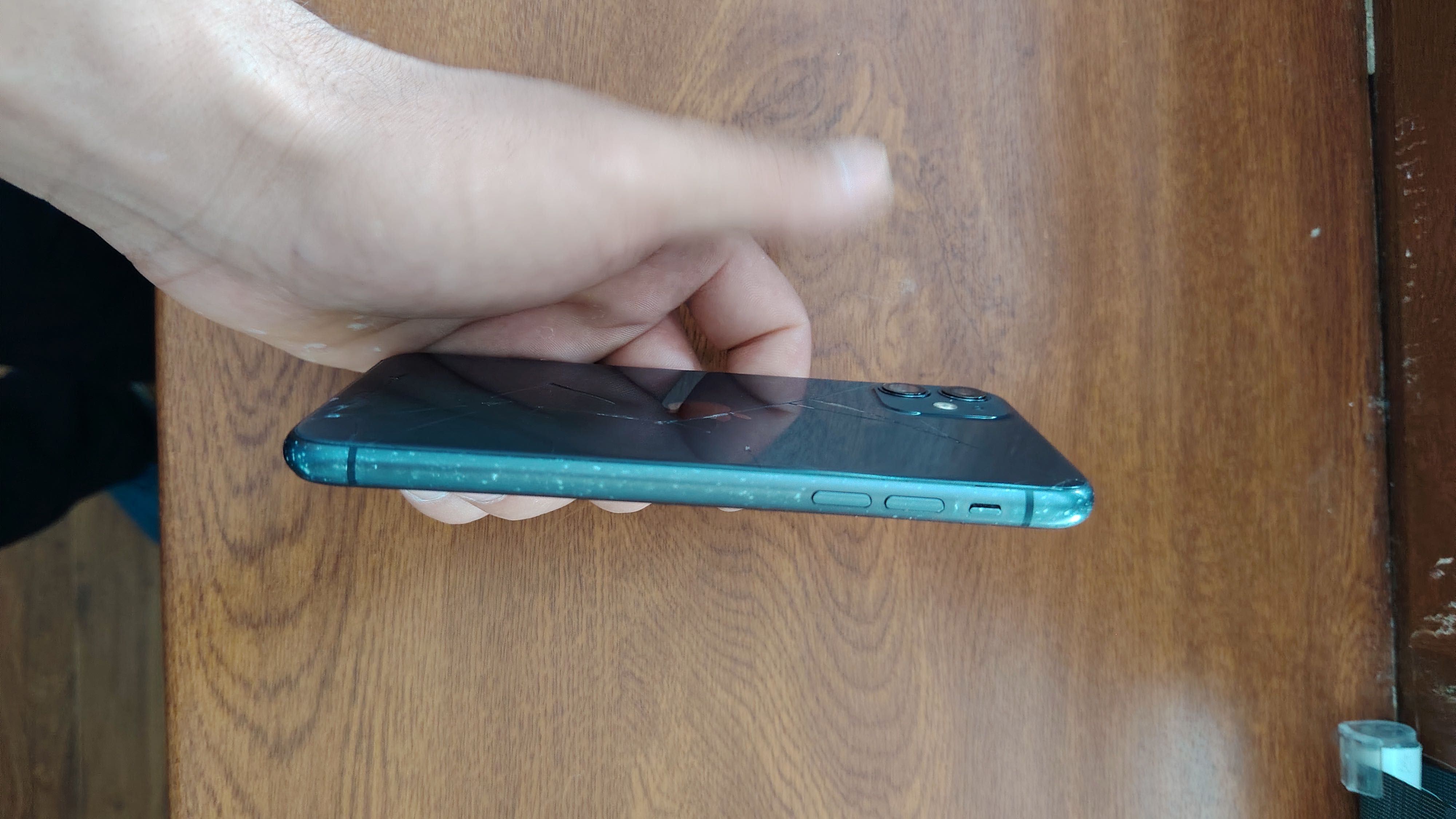 iPhone 11 64 Gb BC Ru/A