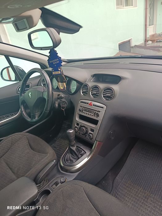 Vând peugot308..an 2010..
