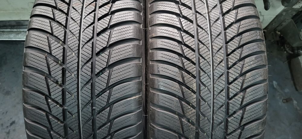 2 anvelope 225 45 18 bridgestone runflat 2022 8mm