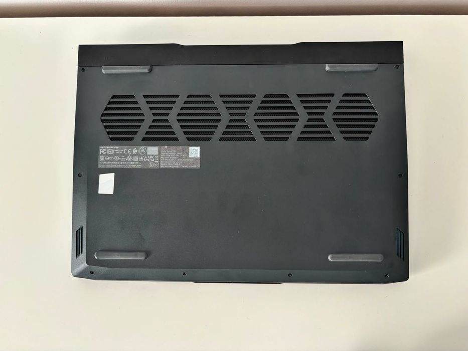 Vand laptop Lenovo Ideapad Gaming 3