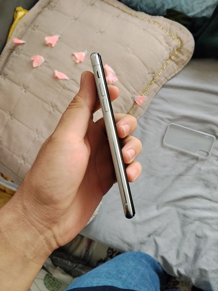 Iphone x  obmen faqat