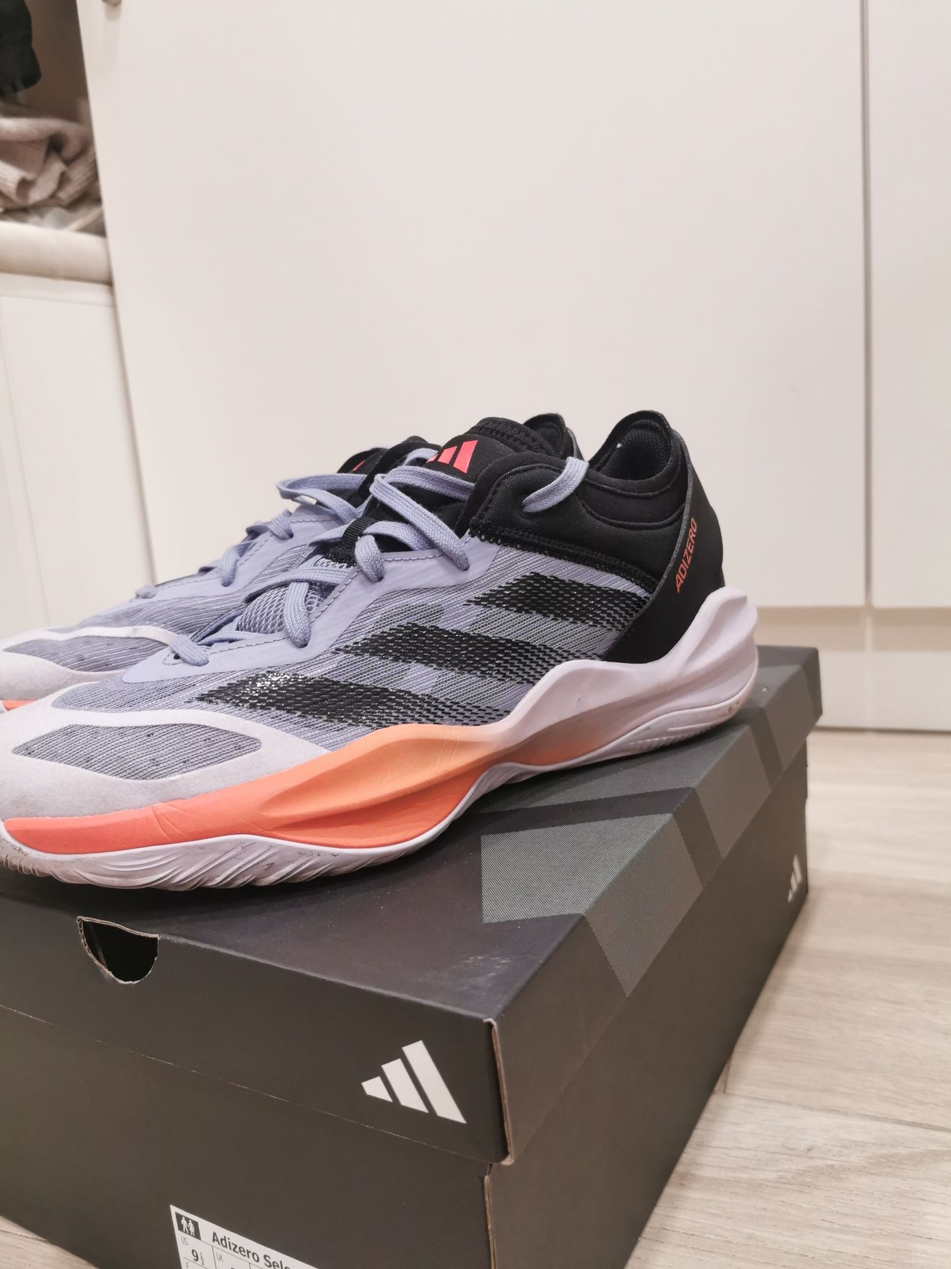 Обувки adidas adzizero 2.0