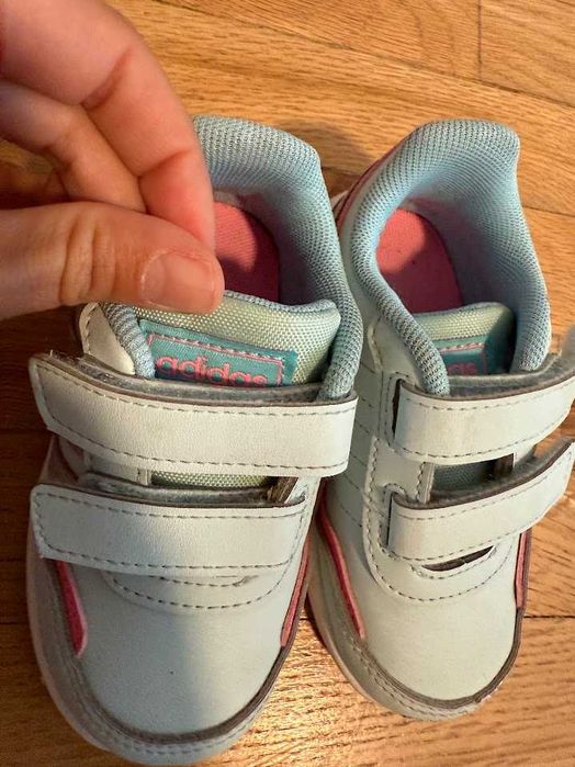 Adidas маратонки, почти нови - 23 номер