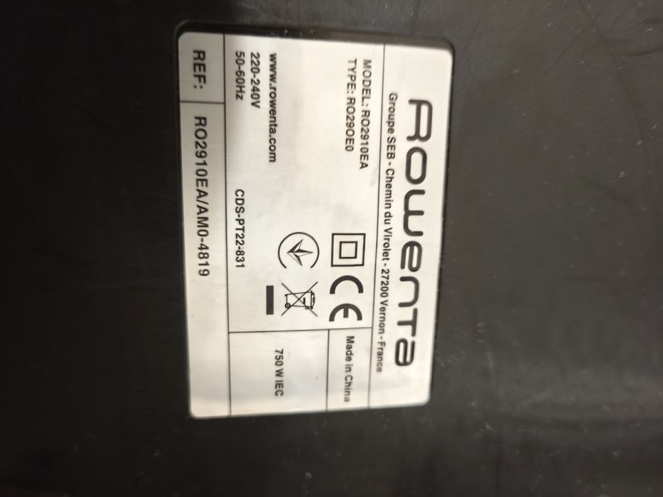 прахосмукачка без торбичка ROWENTA SWIFT POWER CYCLONIC RO2913