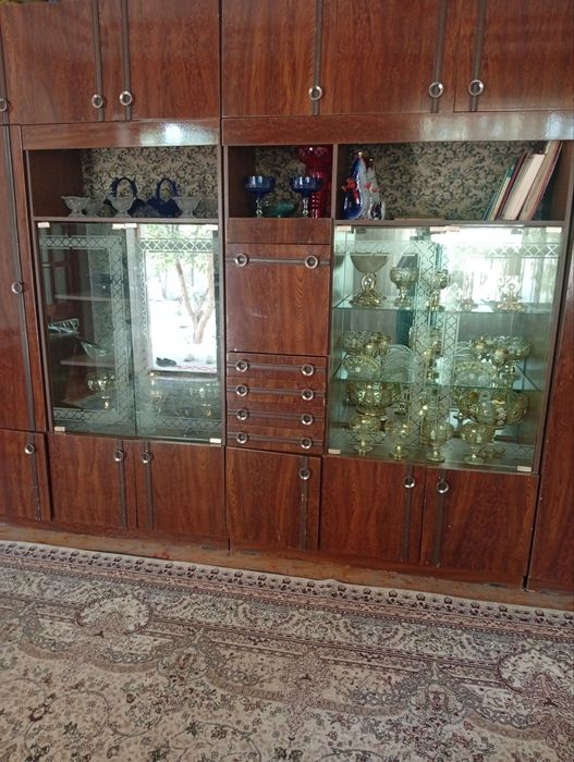 Рассиский стенка сотилади...